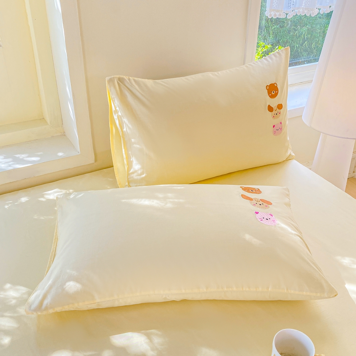 91家纺网 家纺一手货源 找家纺 灰鲸 2025新款全棉刺绣大床床单-懒懒小憩系列 懒懒小憩-黄