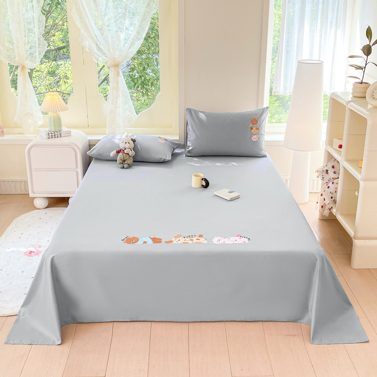 91家纺网 家纺一手货源 找家纺 灰鲸 2025新款全棉刺绣大床床单-懒懒小憩系列 懒懒小憩-灰