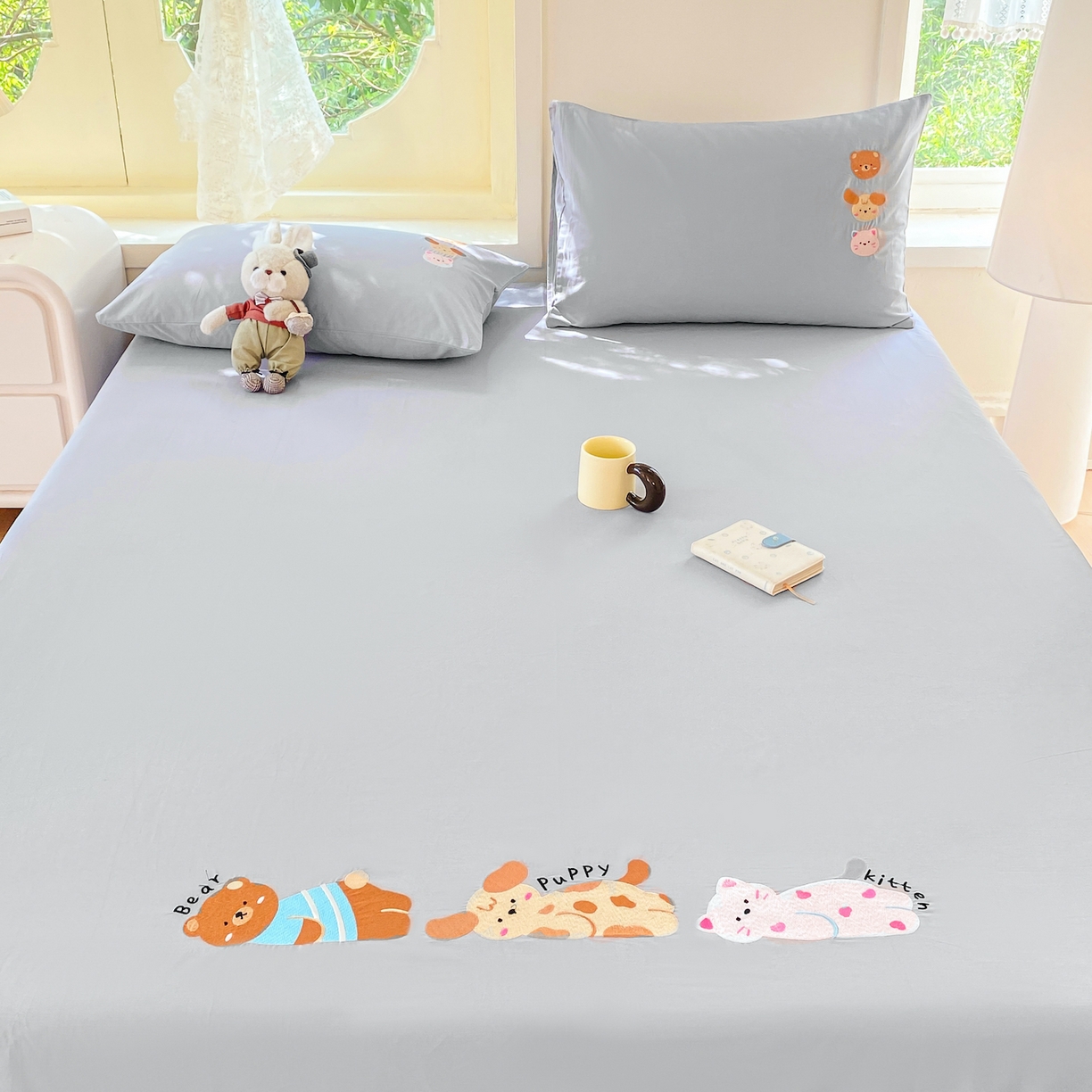 91家纺网 家纺一手货源 找家纺 灰鲸 2025新款全棉刺绣大床床单-懒懒小憩系列 懒懒小憩-灰