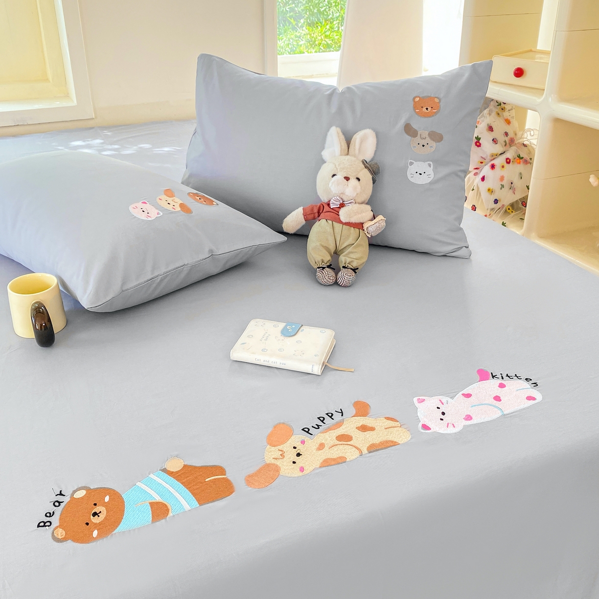 91家纺网 家纺一手货源 找家纺 灰鲸 2025新款全棉刺绣大床床单-懒懒小憩系列 懒懒小憩-灰