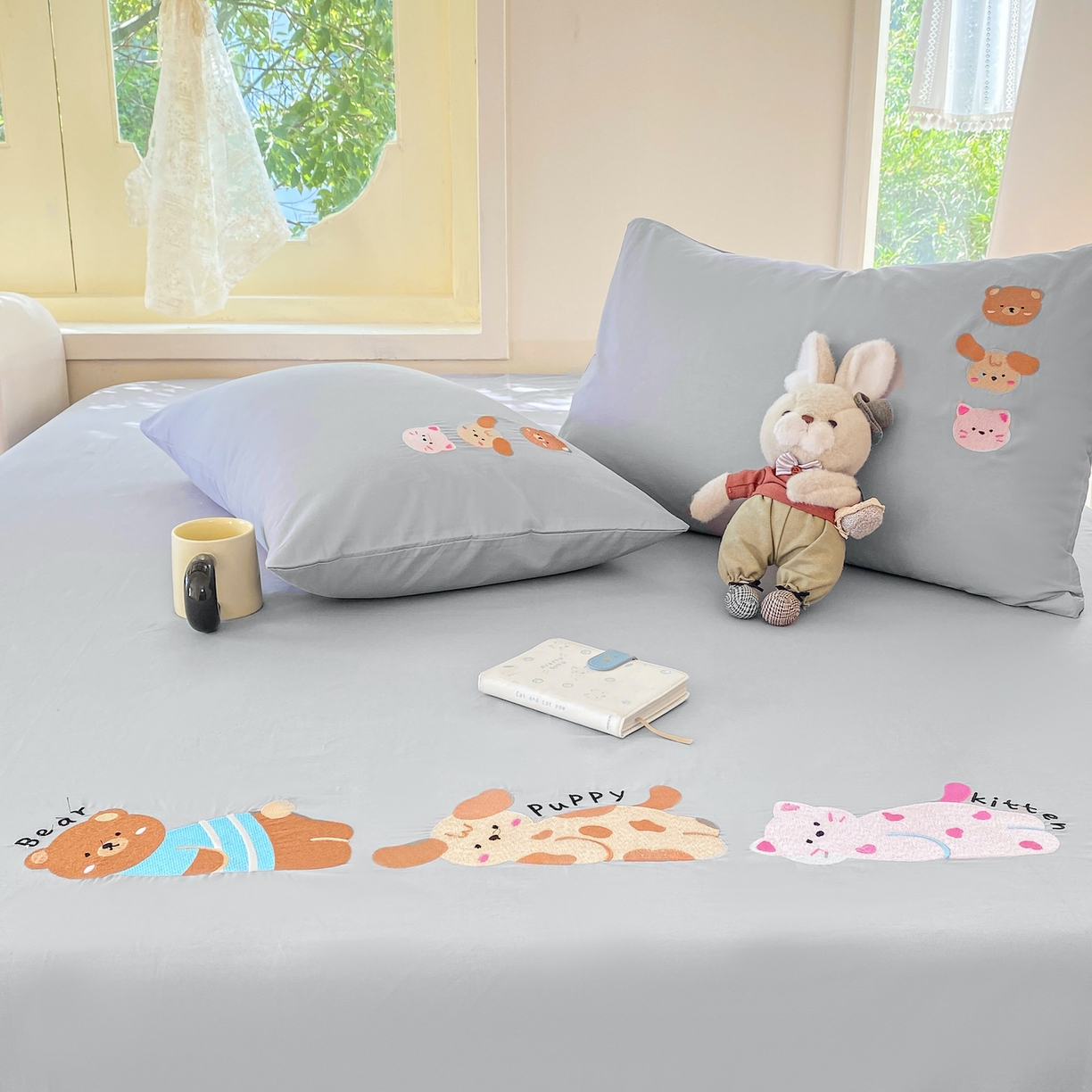 91家纺网 家纺一手货源 找家纺 灰鲸 2025新款全棉刺绣大床床单-懒懒小憩系列 懒懒小憩-灰