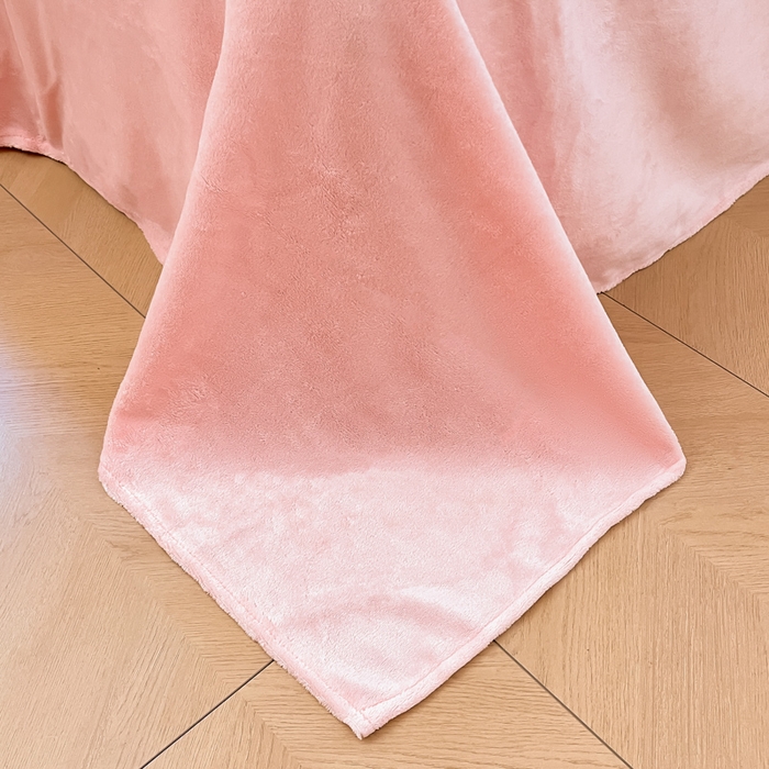 91家纺网 家纺一手货源 找家纺 金爱家 2025新款正版三丽鸥授权大版卡通平网数码印花加厚高克重牛奶绒系列四件套-第一批 绒大版-R美美少女Kitty