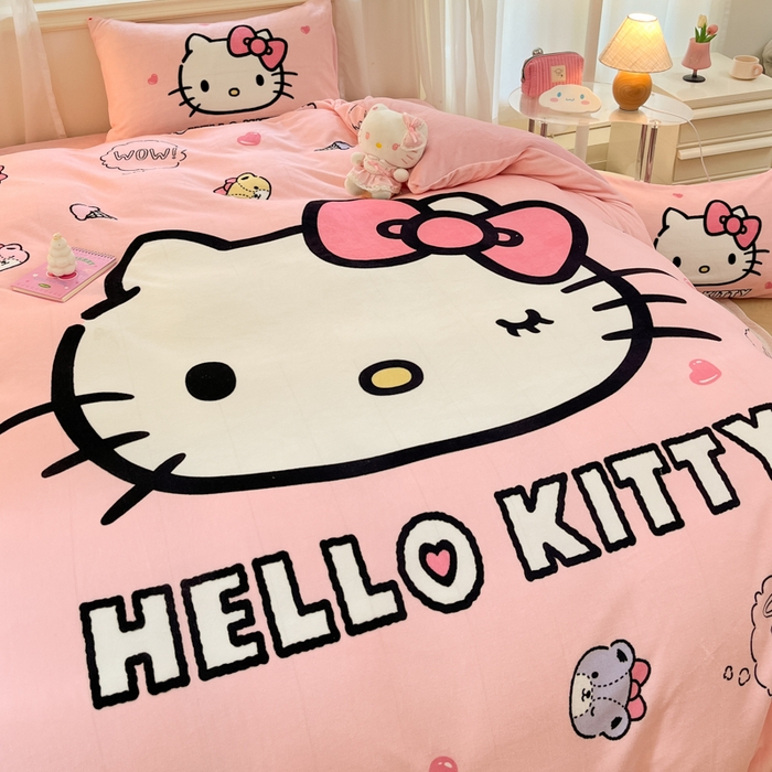 91家纺网 家纺一手货源 找家纺 金爱家 2025新款正版三丽鸥授权大版卡通平网数码印花加厚高克重牛奶绒系列四件套-第一批 绒大版-R美美少女Kitty