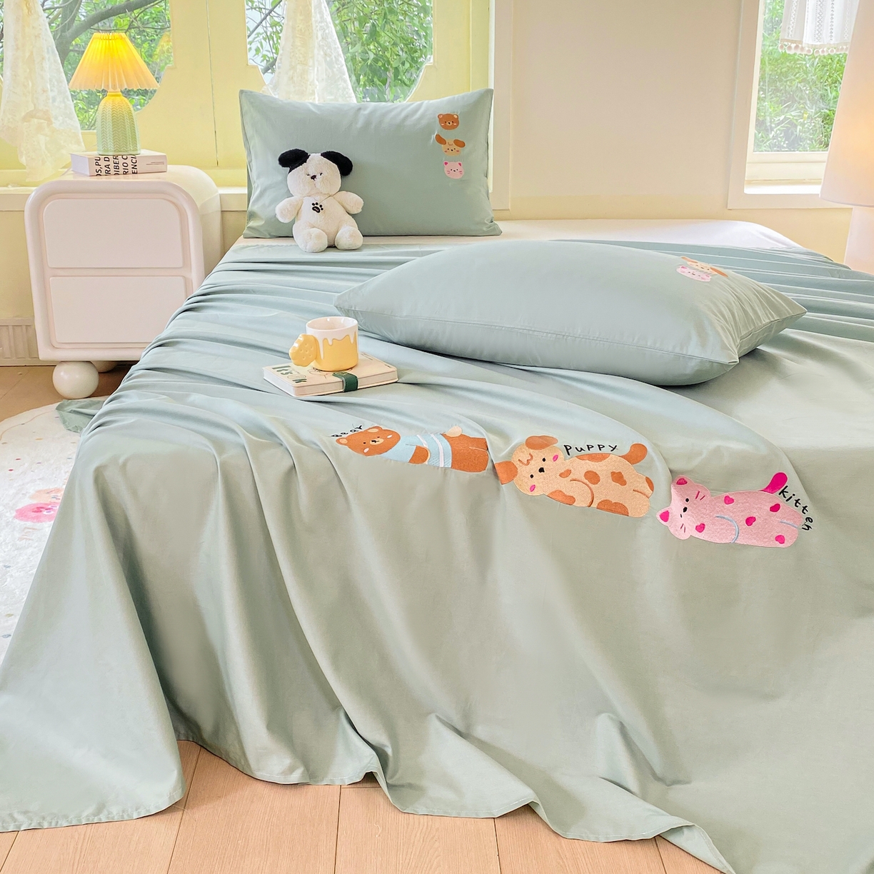 91家纺网 家纺一手货源 找家纺 灰鲸 2025新款全棉刺绣大床床单-懒懒小憩系列 懒懒小憩-绿