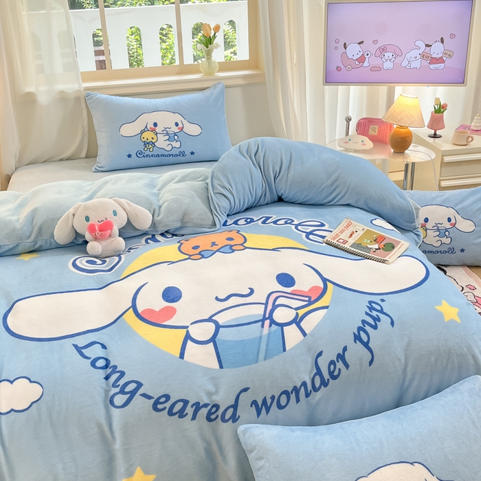 91家纺网 家纺一手货源 找家纺 金爱家 2025新款正版三丽鸥授权大版卡通平网数码印花加厚高克重牛奶绒系列四件套-第一批 绒大版-R汽水大耳狗