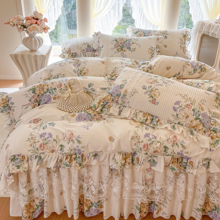 91家纺网 家纺一手货源 找家纺 瑞宝 2025新款13372全棉印花花边床裙四件套 安娜花园