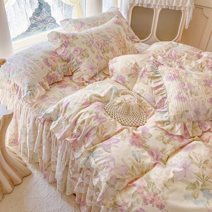 91家纺网 家纺一手货源 找家纺 瑞宝 2025新款13372全棉印花花边床裙四件套 浪漫花溪