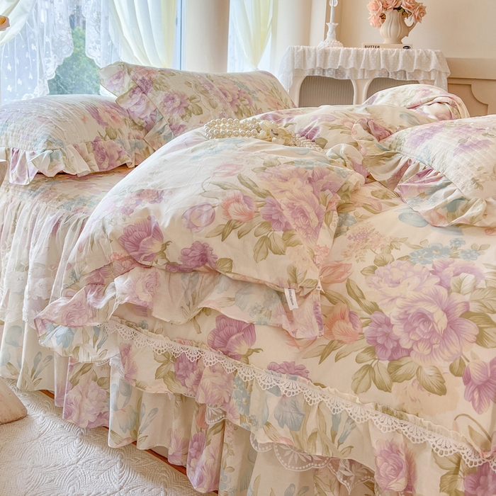 91家纺网 家纺一手货源 找家纺 瑞宝 2025新款13372全棉印花花边床裙四件套 浪漫花溪