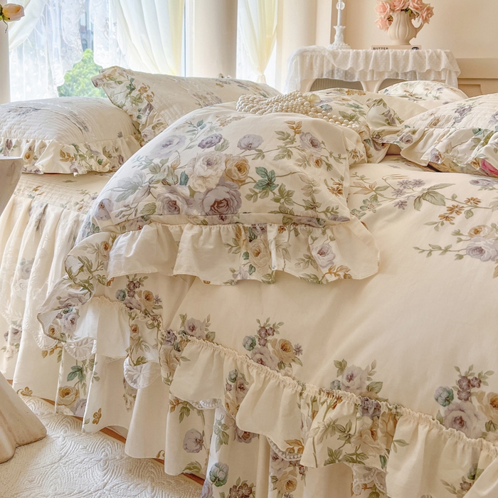 91家纺网 家纺一手货源 找家纺 瑞宝 2025新款13372全棉印花花边床裙四件套 浪漫花芷