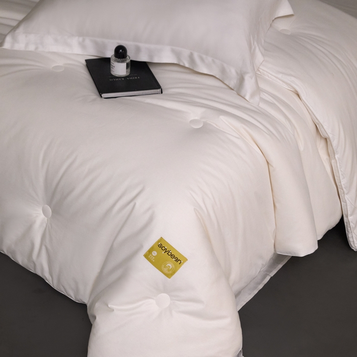 91家纺网 家纺一手货源 找家纺 （总）纪梵茜 2025新款李官奇正品授权  长绒棉大豆被子全棉被芯加厚大豆纤维被纯棉冬被