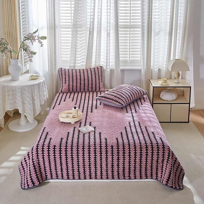 91家纺网 家纺一手货源 找家纺 温宁家纺 2025新款步步高床盖三件套 床盖-步步高香芋紫