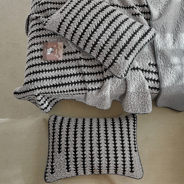 91家纺网 家纺一手货源 找家纺 温宁家纺 2025新款步步高床盖三件套 床盖-步步高银灰