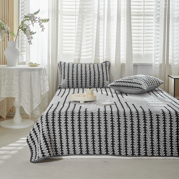 91家纺网 家纺一手货源 找家纺 温宁家纺 2025新款步步高床盖三件套 床盖-步步高银灰