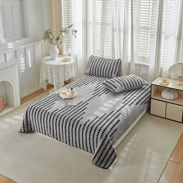 91家纺网 家纺一手货源 找家纺 温宁家纺 2025新款步步高床盖三件套 床盖-步步高银灰