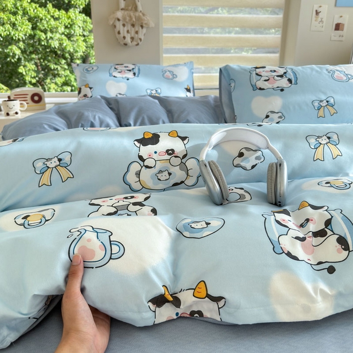 91家纺网 家纺一手货源 找家纺 可可家纺 2025新款印花卡通芦荟棉四件套亲肤床单被套三件套 小奶牛