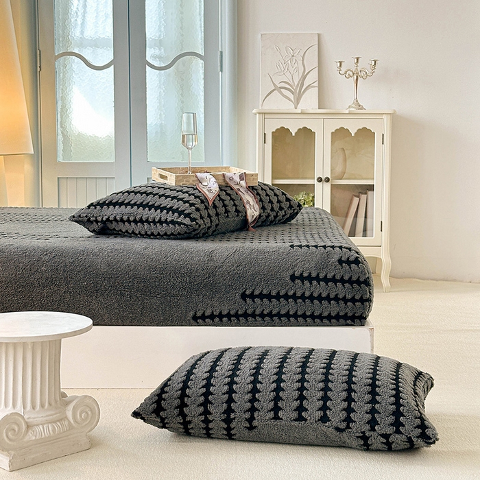 91家纺网 家纺一手货源 找家纺 温宁家纺 2025新款步步高床笠 床笠-步步高复古灰