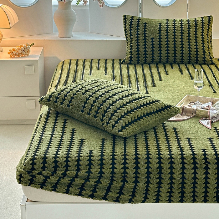 91家纺网 家纺一手货源 找家纺 温宁家纺 2025新款步步高床笠 床笠-步步高军绿