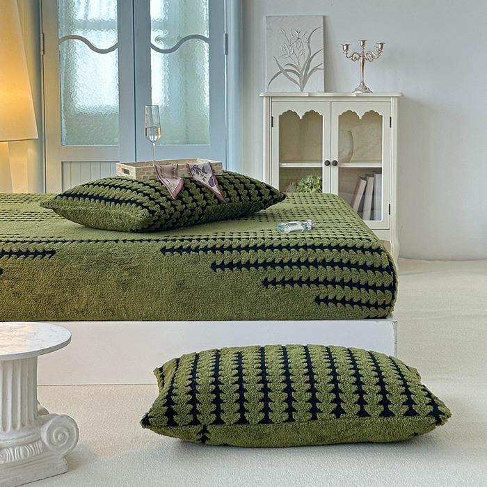 91家纺网 家纺一手货源 找家纺 温宁家纺 2025新款步步高床笠 床笠-步步高军绿