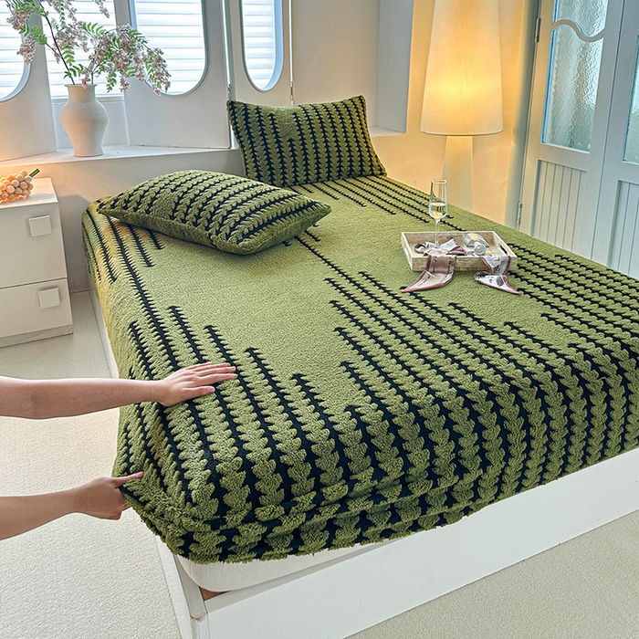 91家纺网 家纺一手货源 找家纺 温宁家纺 2025新款步步高床笠 床笠-步步高军绿