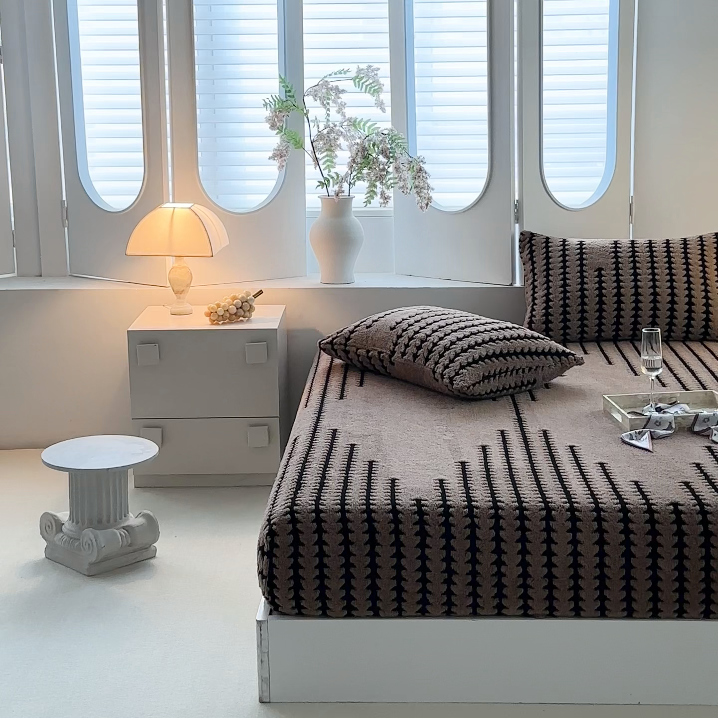 91家纺网 家纺一手货源 找家纺 温宁家纺 2025新款步步高床笠 床笠-步步高咖色