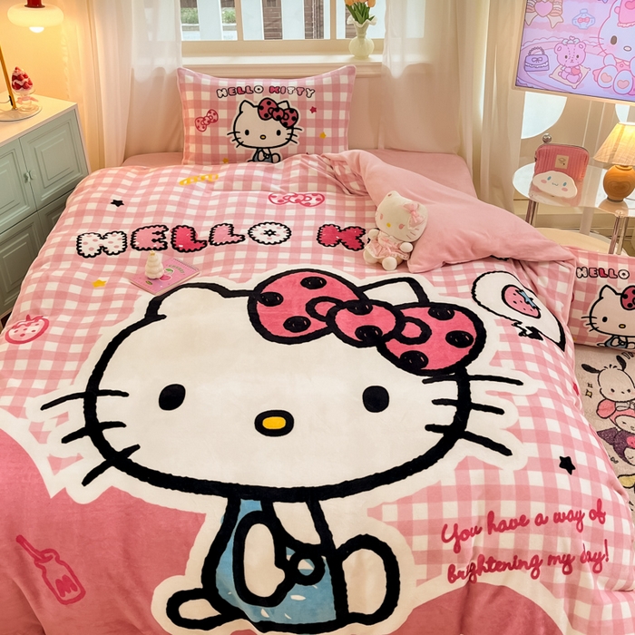 91家纺网 家纺一手货源 找家纺 金爱家 2025新款正版三丽鸥授权大版卡通平网数码印花加厚高克重牛奶绒系列四件套-第一批 绒大版-R甜甜粉格kitty