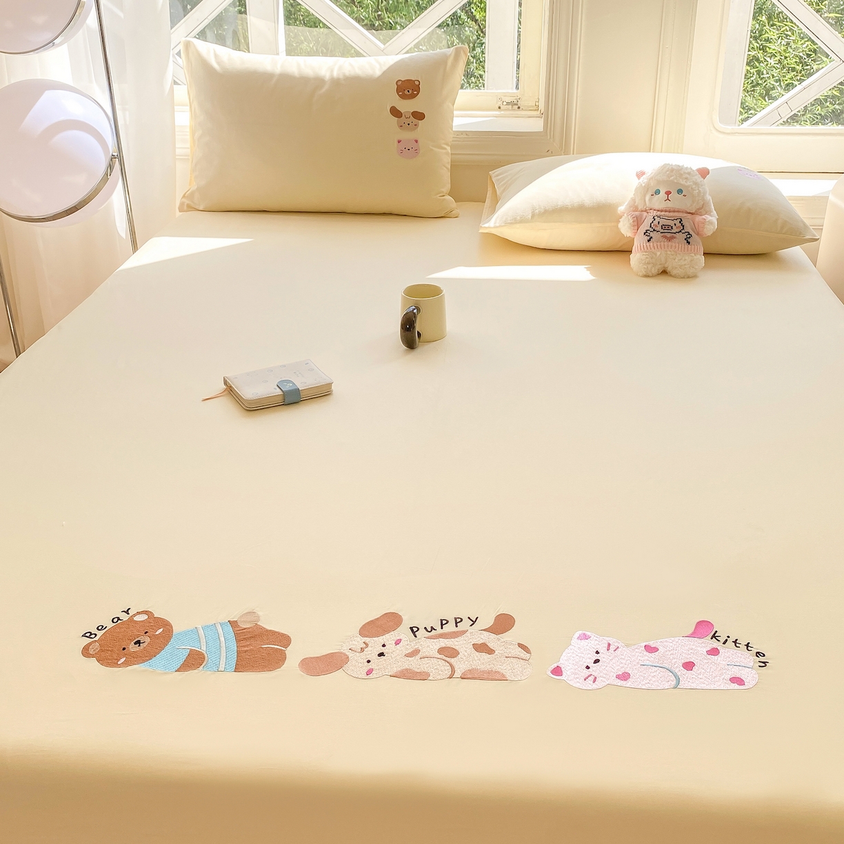 91家纺网 家纺一手货源 找家纺 灰鲸 2025新款全棉刺绣大床床笠-懒懒小憩系列 懒懒小憩-黄