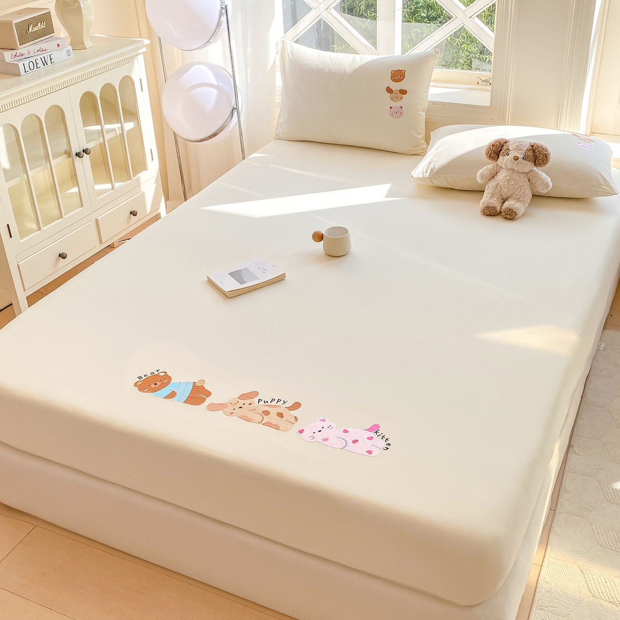 91家纺网 家纺一手货源 找家纺 灰鲸 2025新款全棉刺绣大床床笠-懒懒小憩系列 懒懒小憩-白