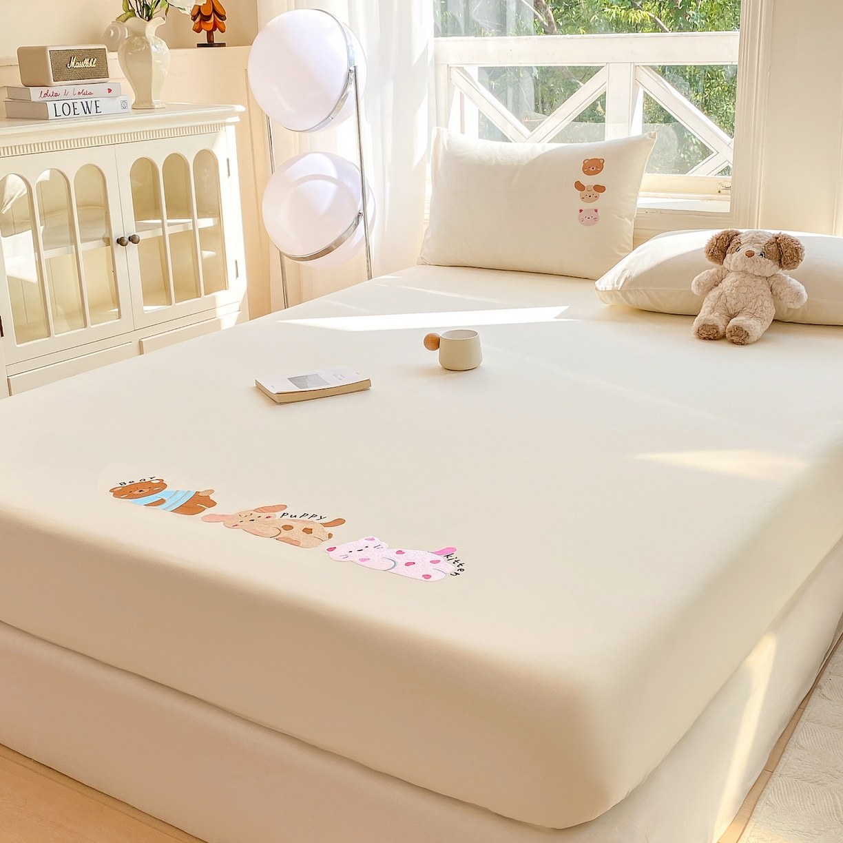 91家纺网 家纺一手货源 找家纺 灰鲸 2025新款全棉刺绣大床床笠-懒懒小憩系列 懒懒小憩-白