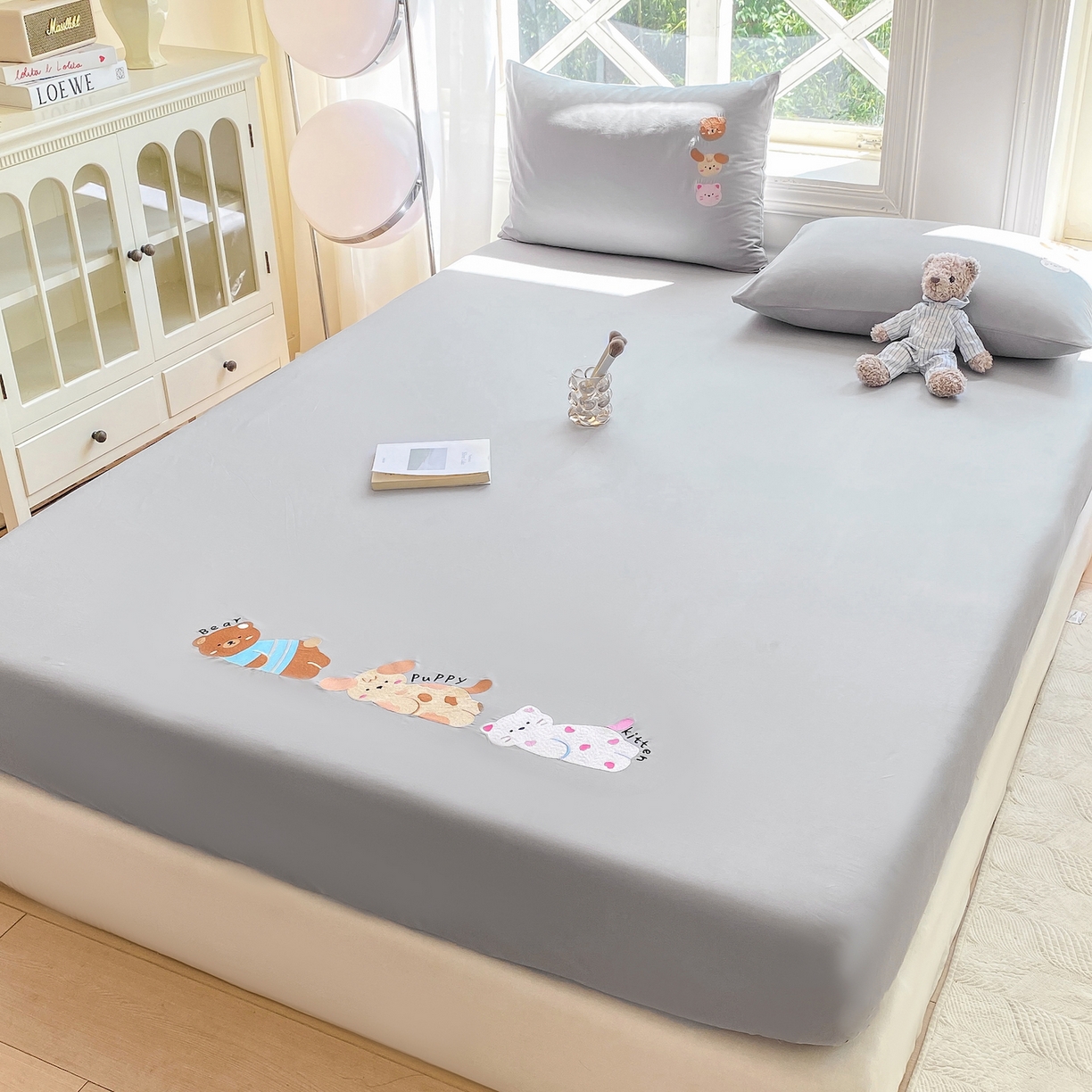 91家纺网 家纺一手货源 找家纺 灰鲸 2025新款全棉刺绣大床床笠-懒懒小憩系列 懒懒小憩-灰