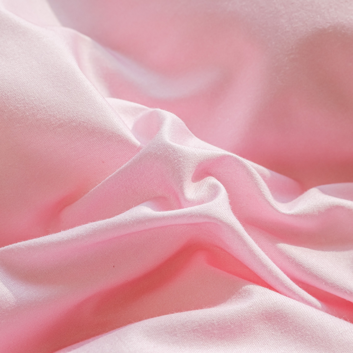 91家纺网 家纺一手货源 找家纺 浩诚 2025新款三丽鸥专版大版纯棉三件套四件套 花园派对