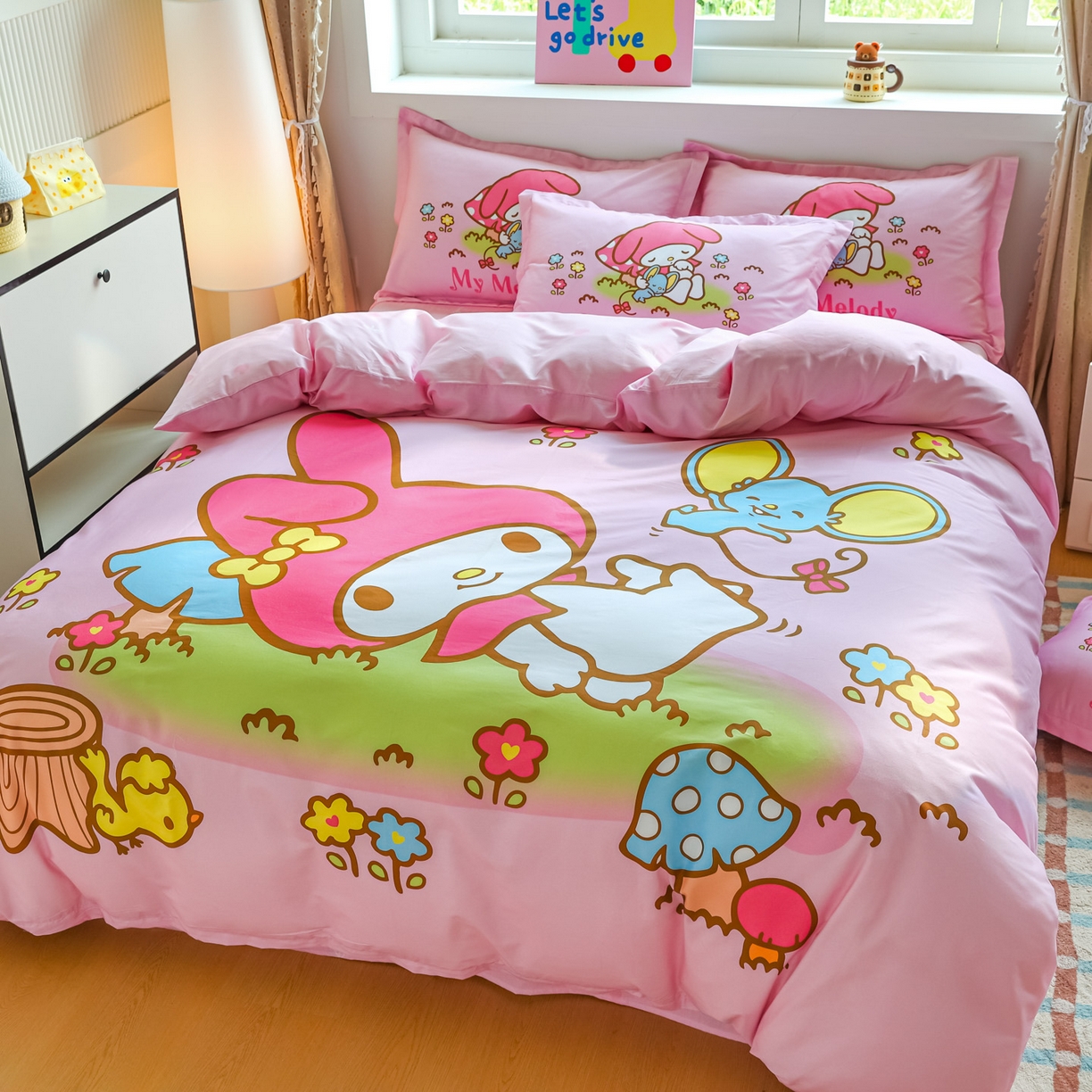 91家纺网 家纺一手货源 找家纺 浩诚 2025新款三丽鸥专版大版纯棉三件套四件套 花园派对