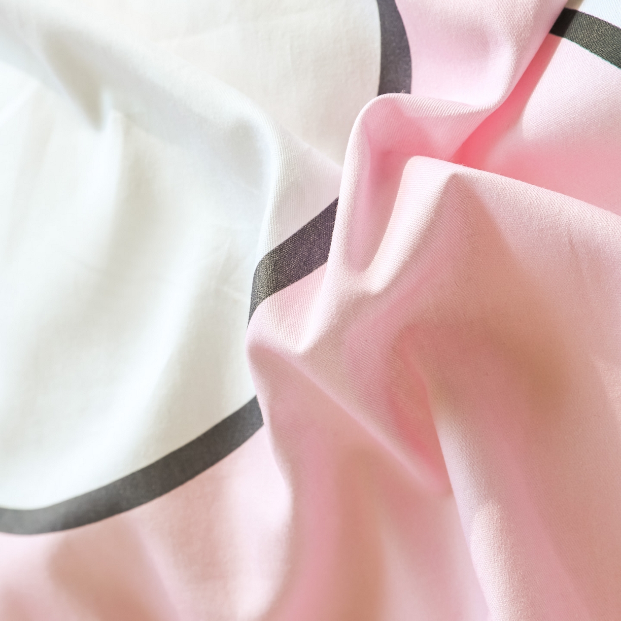 91家纺网 家纺一手货源 找家纺 （总）浩诚 2025新款三丽鸥专版大版纯棉三件套四件套