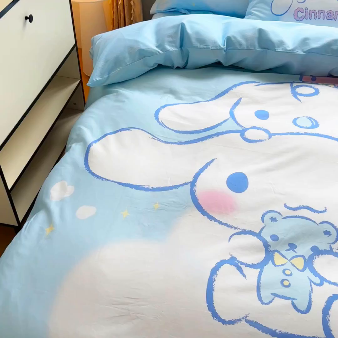 91家纺网 家纺一手货源 找家纺 浩诚 2025新款三丽鸥专版大版纯棉三件套四件套 云朵天使