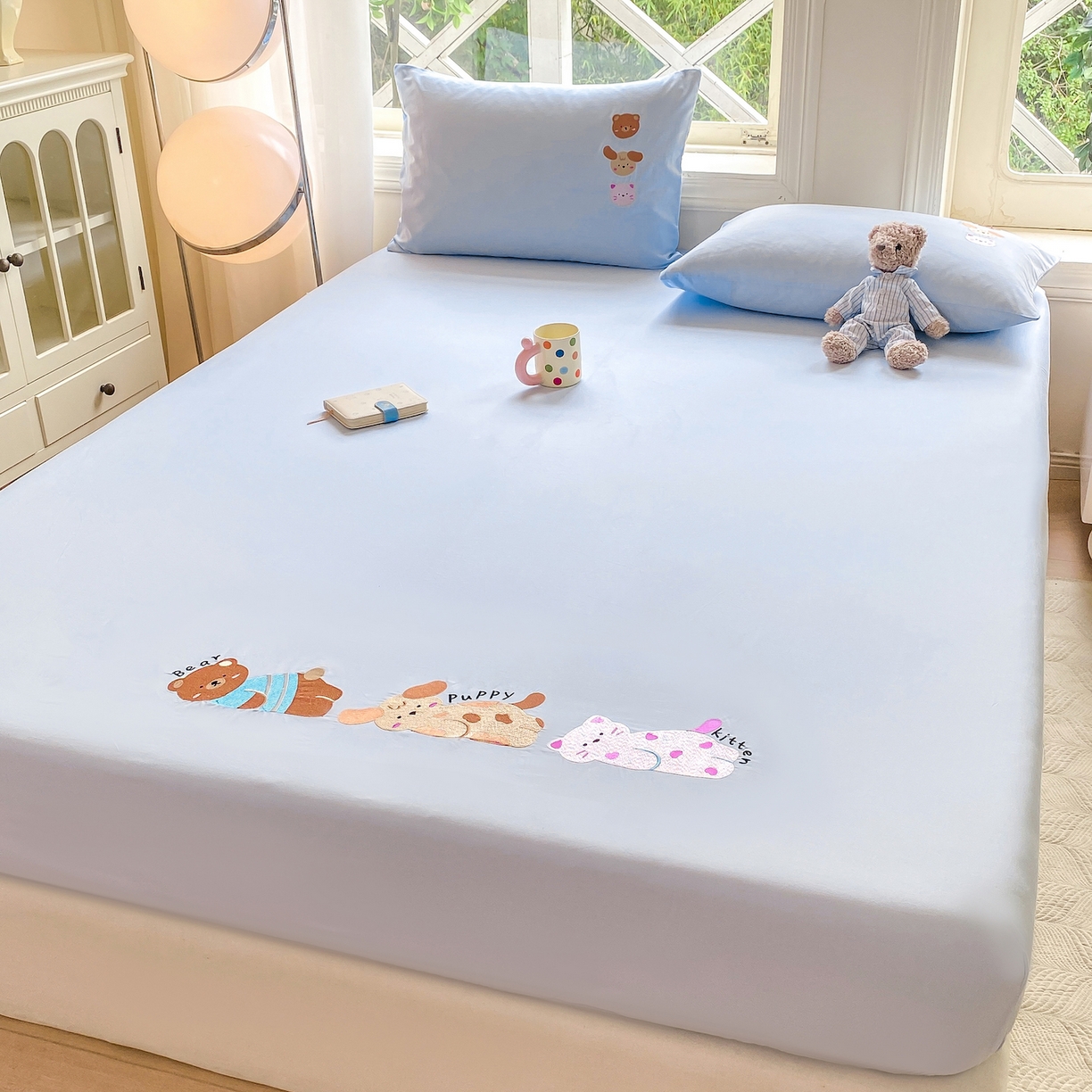 91家纺网 家纺一手货源 找家纺 灰鲸 2025新款全棉刺绣大床床笠-懒懒小憩系列 懒懒小憩-蓝