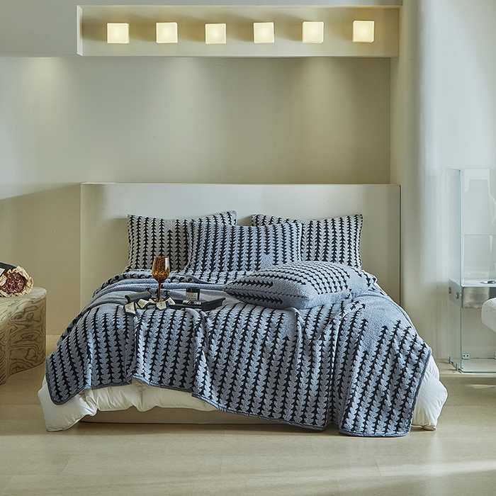 91家纺网 家纺一手货源 找家纺 （总）温宁家纺 2025新款步步高单层毛毯盖毯