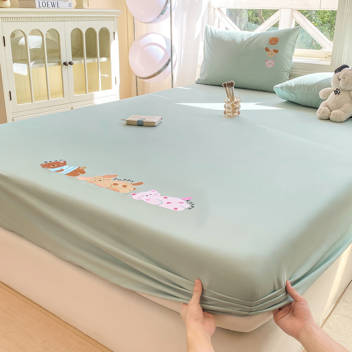 91家纺网 家纺一手货源 找家纺 灰鲸 2025新款全棉刺绣大床床笠-懒懒小憩系列 懒懒小憩-绿