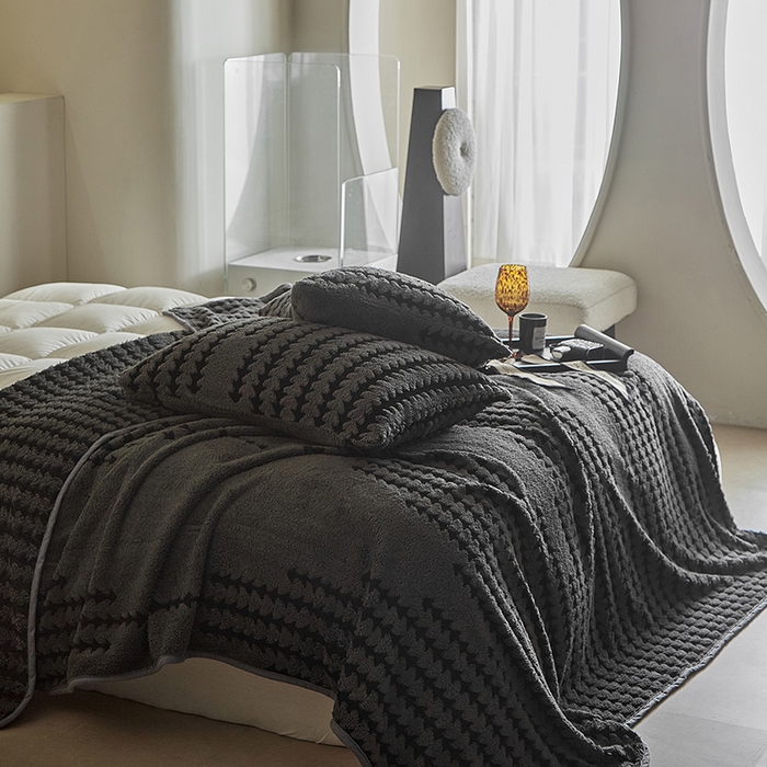 91家纺网 家纺一手货源 找家纺 温宁家纺 2025新款步步高单层毛毯盖毯 毛毯-步步高复古灰