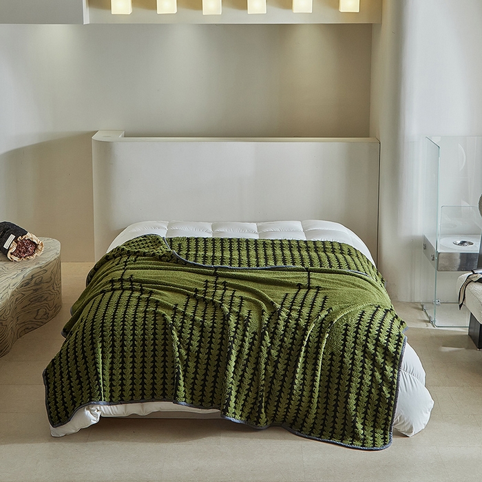 91家纺网 家纺一手货源 找家纺 温宁家纺 2025新款步步高单层毛毯盖毯 毛毯-步步高军绿