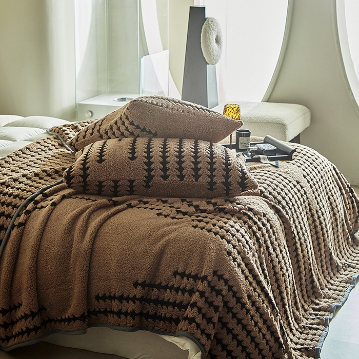 91家纺网 家纺一手货源 找家纺 温宁家纺 2025新款步步高单层毛毯盖毯 毛毯-步步高咖色