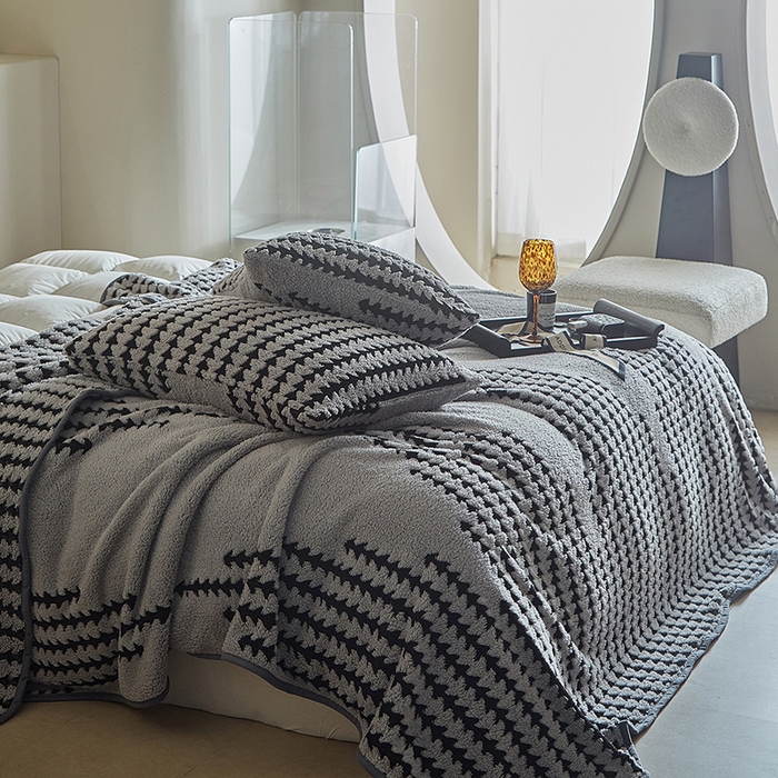 91家纺网 家纺一手货源 找家纺 温宁家纺 2025新款步步高单层毛毯盖毯 毛毯-步步高银灰