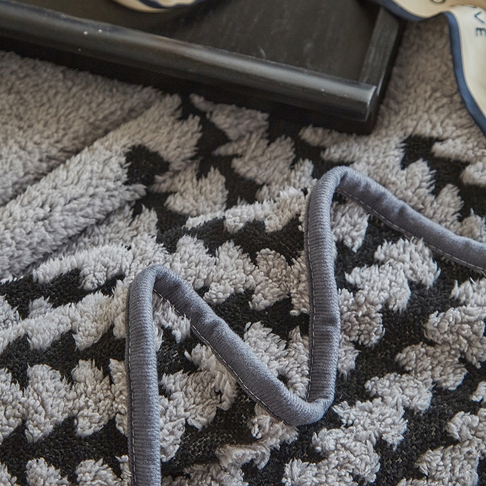 91家纺网 家纺一手货源 找家纺 温宁家纺 2025新款步步高单层毛毯盖毯 毛毯-步步高银灰