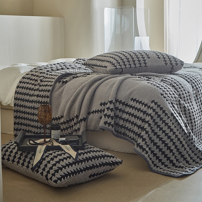 91家纺网 家纺一手货源 找家纺 温宁家纺 2025新款步步高单层毛毯盖毯 毛毯-步步高银灰