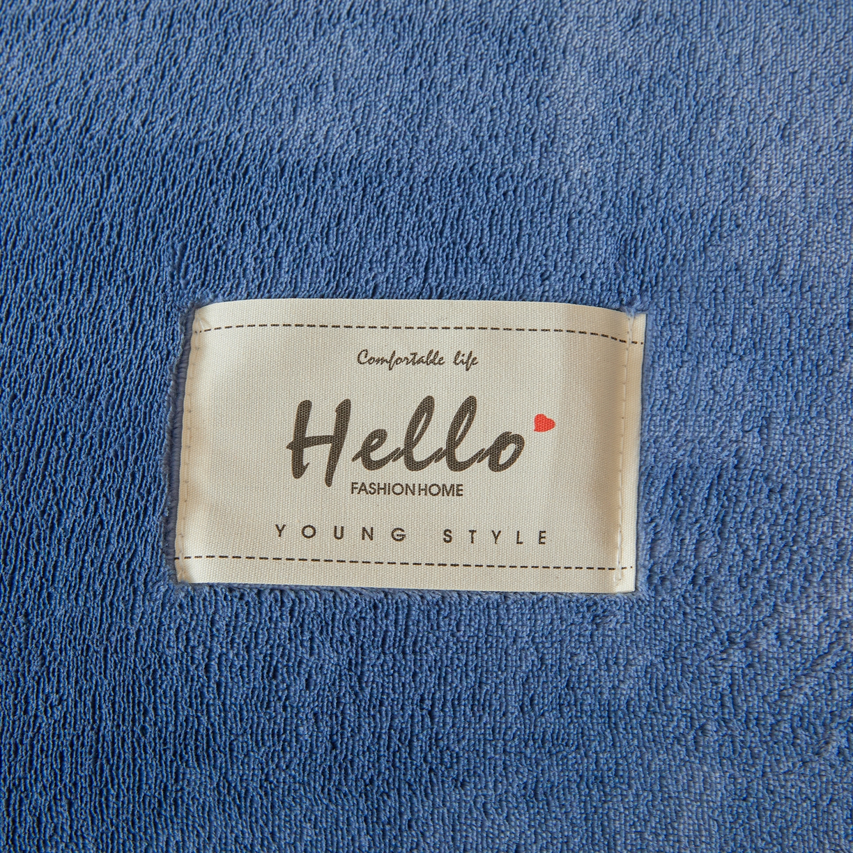 91家纺网 家纺一手货源 找家纺 鑫佰利 2025新款柔暖纯色牛奶绒冬被被子被芯 宝石蓝