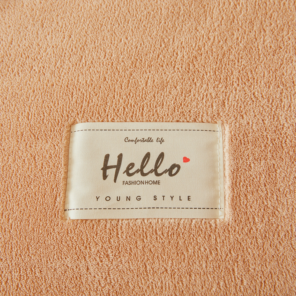 91家纺网 家纺一手货源 找家纺 鑫佰利 2025新款柔暖纯色牛奶绒冬被被子被芯 奶驼色