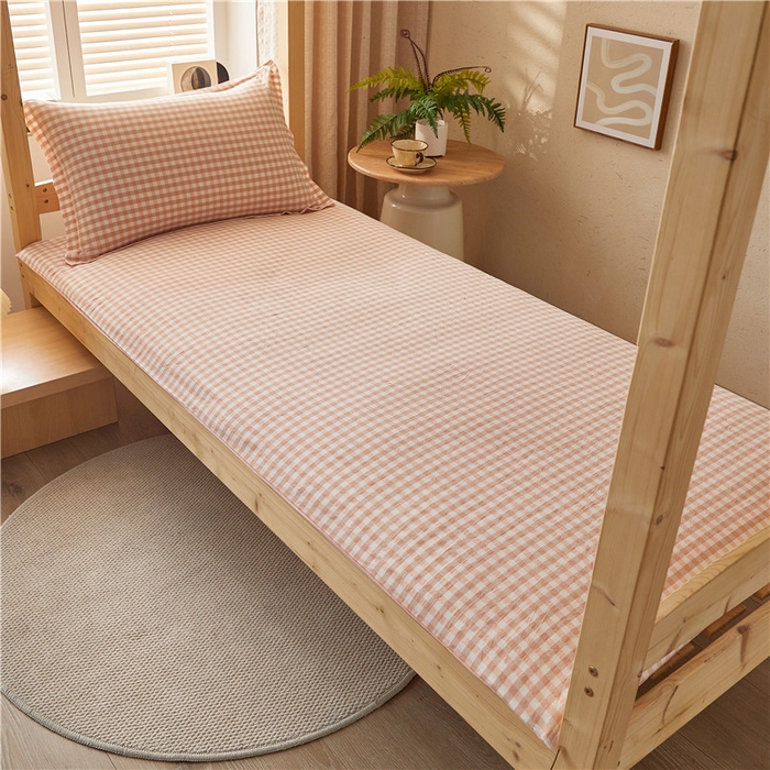 91家纺网 家纺一手货源 找家纺 悠米悠家 2025新款新疆棉花学生款可拆洗床垫 粉小格