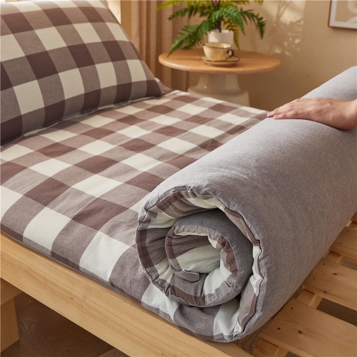 91家纺网 家纺一手货源 找家纺 悠米悠家 2025新款新疆棉花学生款可拆洗床垫 咖大格