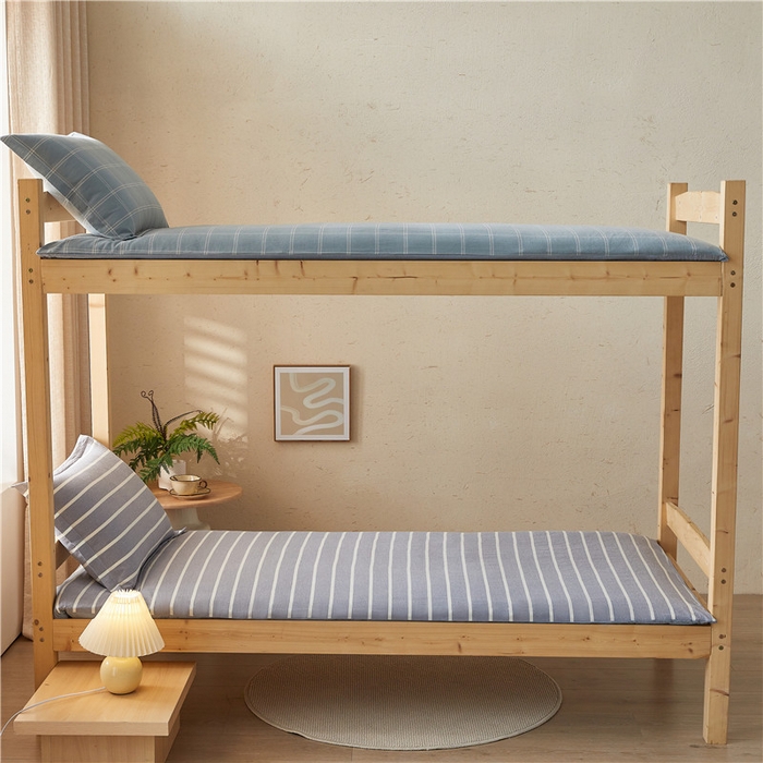 91家纺网 家纺一手货源 找家纺 悠米悠家 2025新款新疆棉花学生款可拆洗床垫 蓝宽条