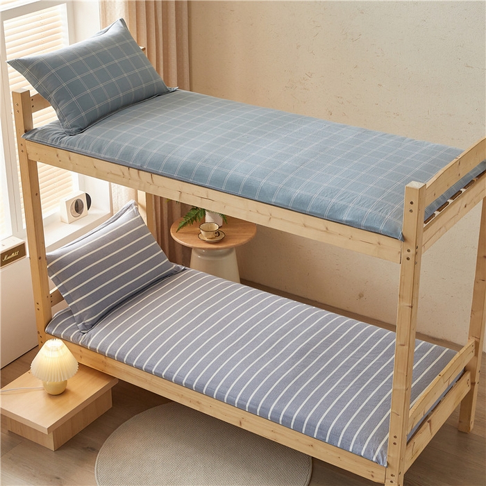 91家纺网 家纺一手货源 找家纺 悠米悠家 2025新款新疆棉花学生款可拆洗床垫 蓝宽条