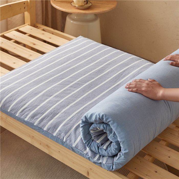 91家纺网 家纺一手货源 找家纺 悠米悠家 2025新款新疆棉花学生款可拆洗床垫 蓝宽条