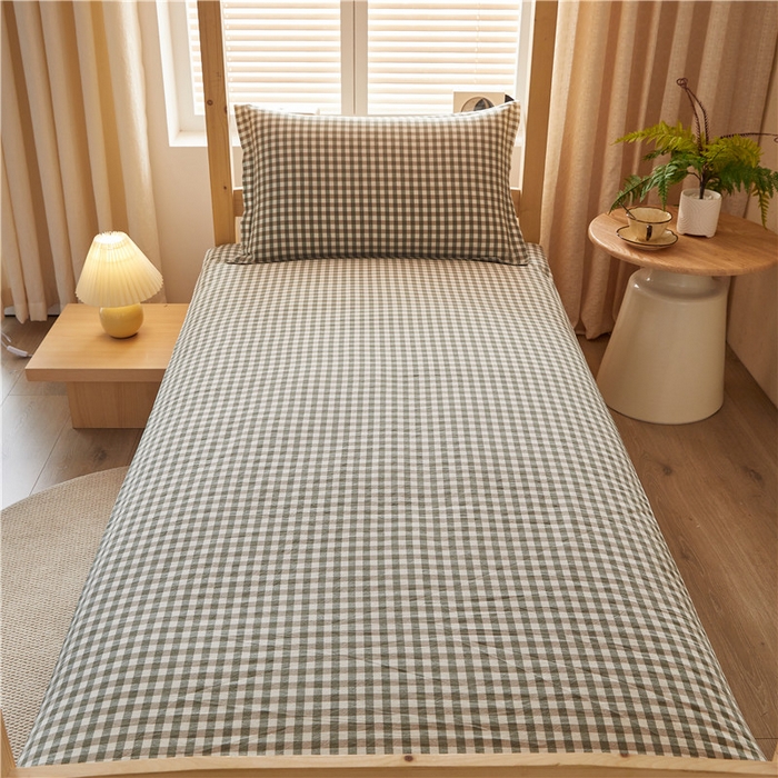 91家纺网 家纺一手货源 找家纺 悠米悠家 2025新款新疆棉花学生款可拆洗床垫 绿小格